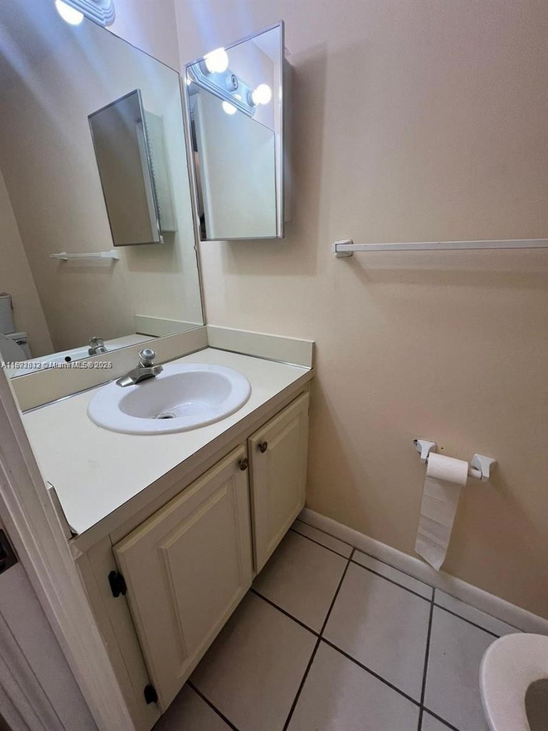 10001 W Atlantic Blvd, Unit 317, Coral Springs, FL 33071 Photo