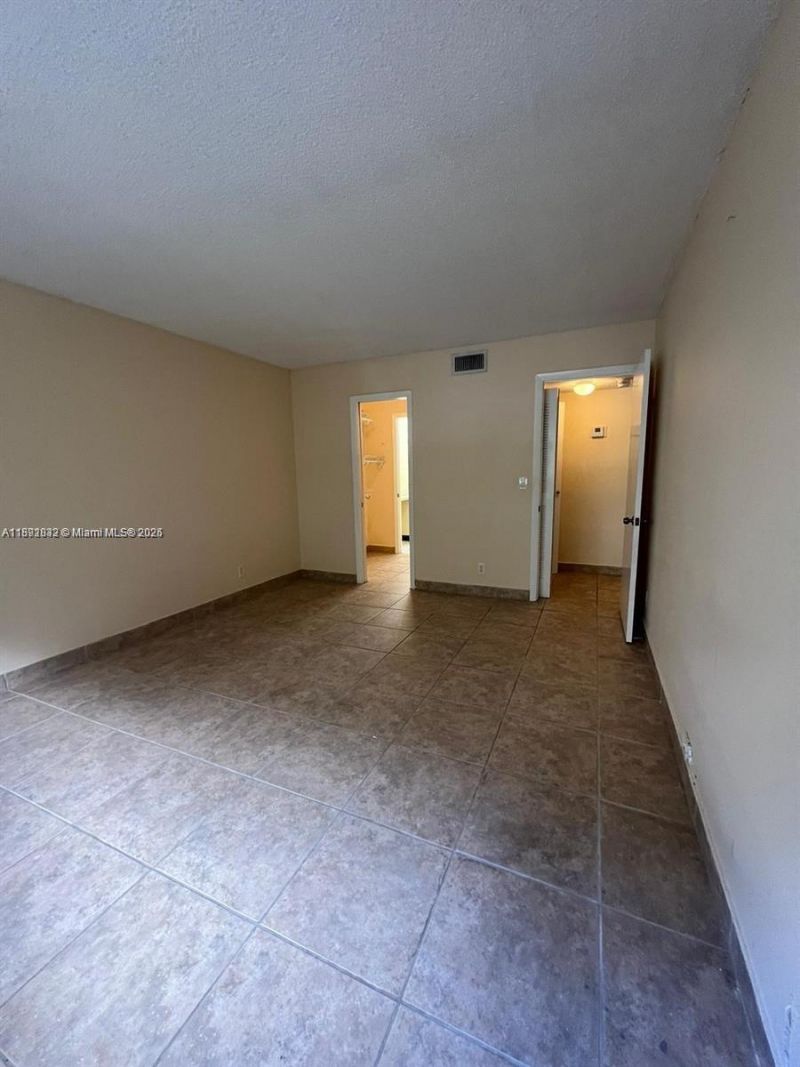 10001 W Atlantic Blvd, Unit 317, Coral Springs, FL 33071 Photo