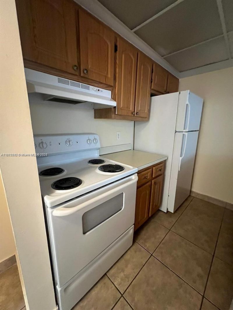 10001 W Atlantic Blvd, Unit 317, Coral Springs, FL 33071 Photo