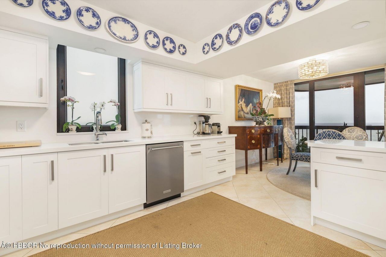 5380 N Ocean Drive, Unit 9D, Riviera Beach, FL 33404 Photo