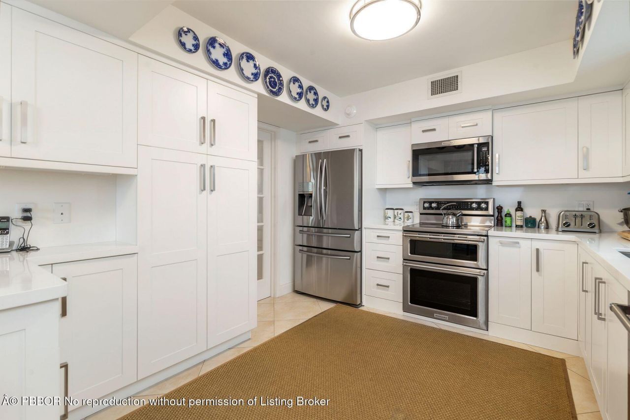 5380 N Ocean Drive, Unit 9D, Riviera Beach, FL 33404 Photo