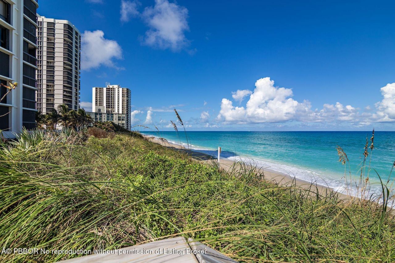 5380 N Ocean Drive, Unit 9D, Riviera Beach, FL 33404 Photo