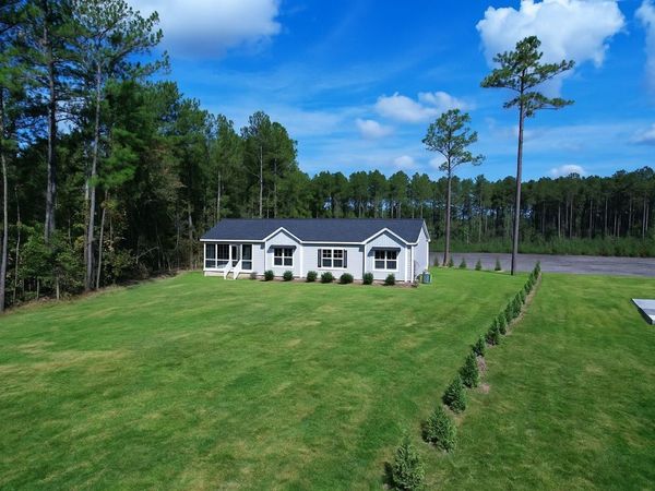 754 Kent Rd., Georgetown, SC 29440