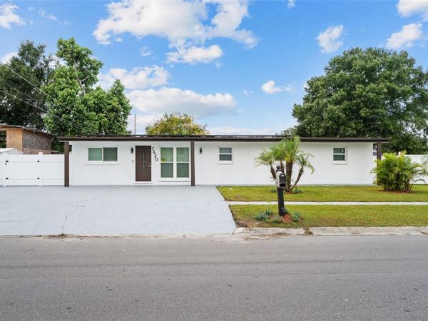 7620 DENNISON DRIVE, TAMPA, FL 33619