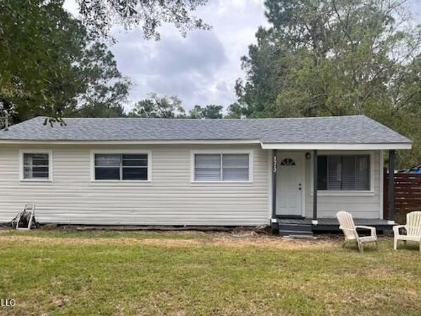 3712 Dale Lane, Moss Point, MS 39563