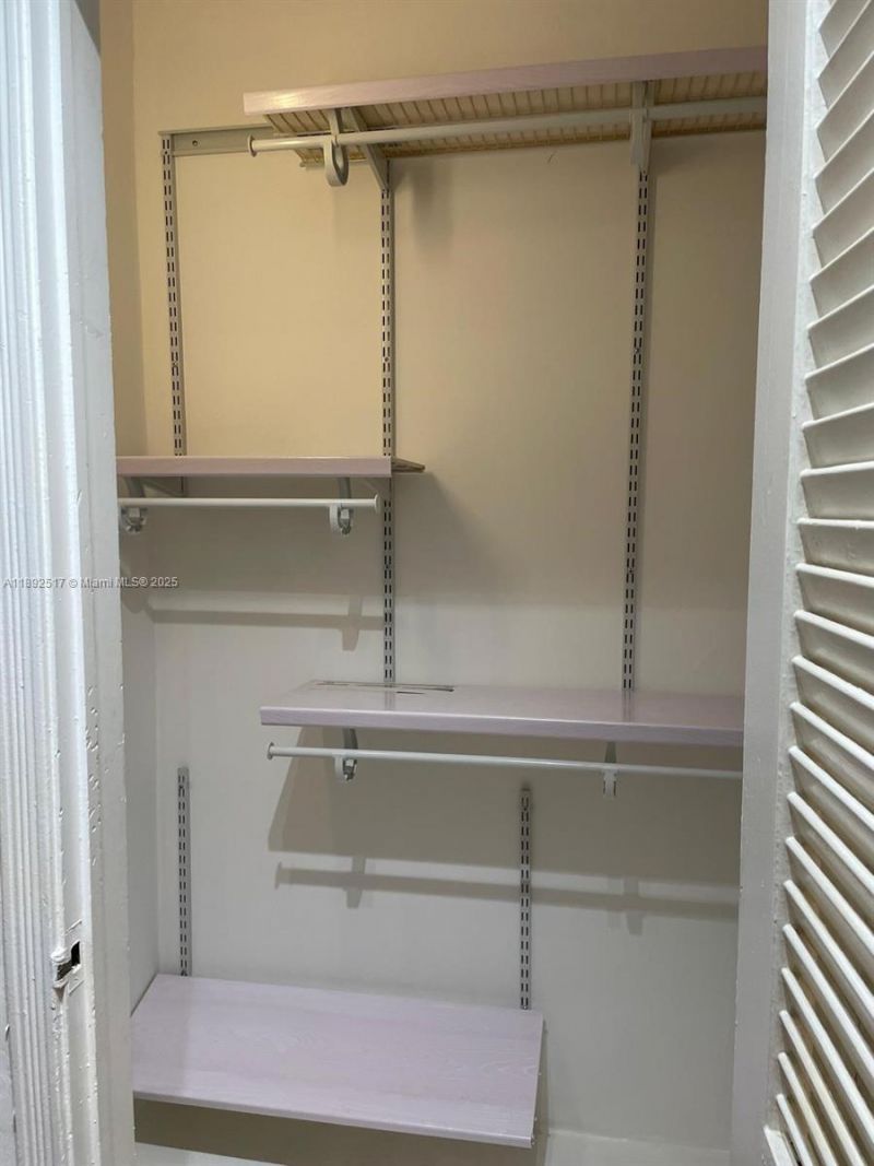 1610 Michigan Ave, Unit 6, Miami Beach, FL 33139 Photo