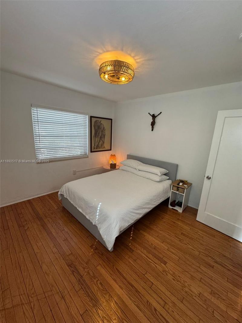 1610 Michigan Ave, Unit 6, Miami Beach, FL 33139 Photo