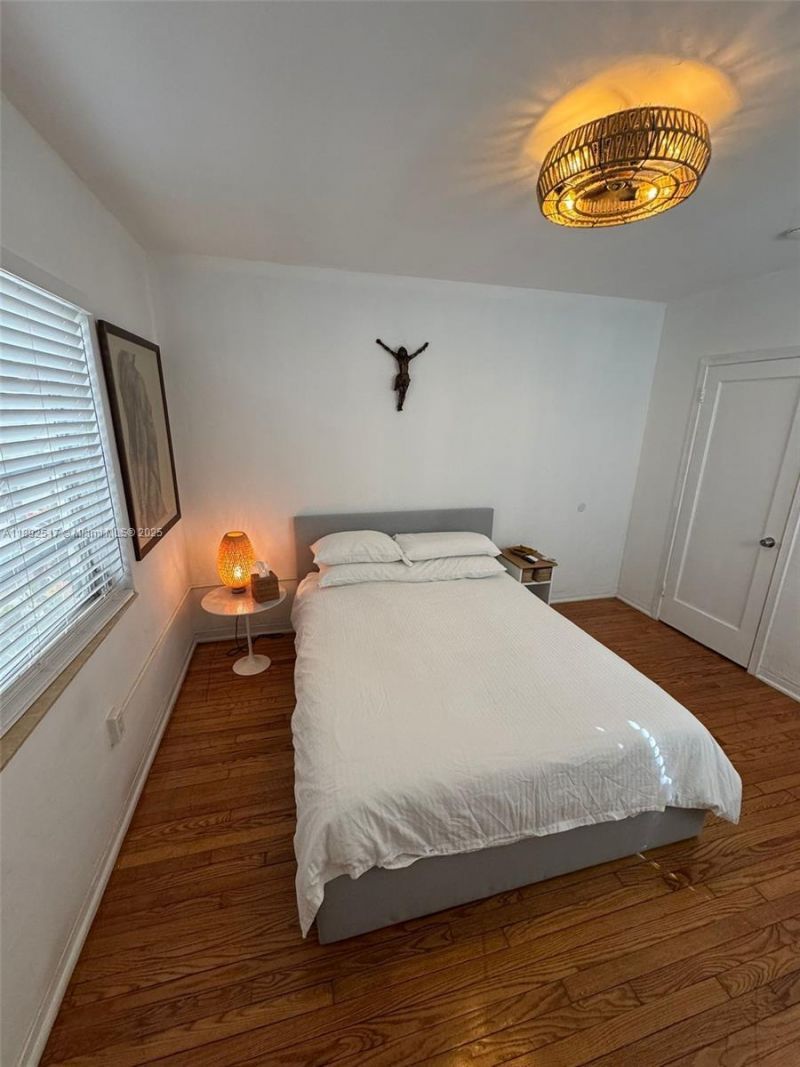 1610 Michigan Ave, Unit 6, Miami Beach, FL 33139 Photo