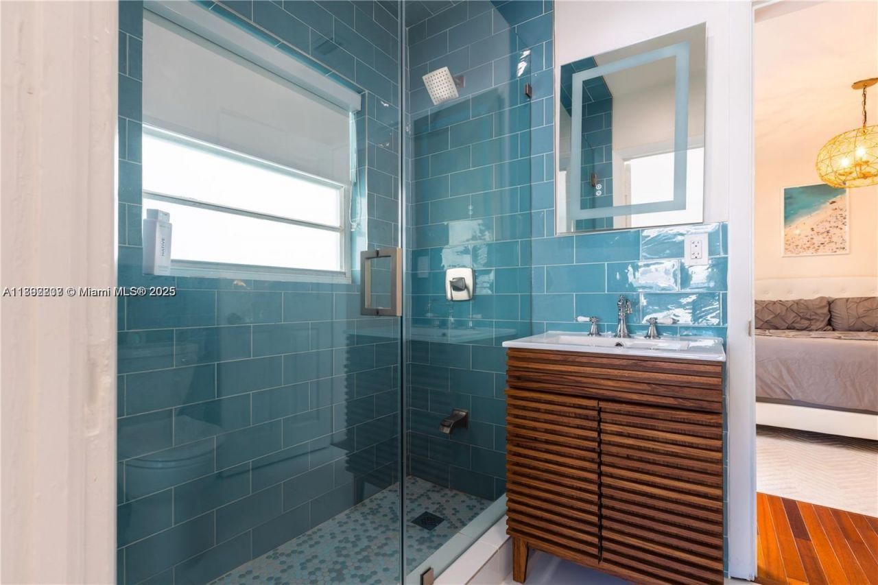 426 NE 26th St, Unit 1, Miami, FL 33137 Photo