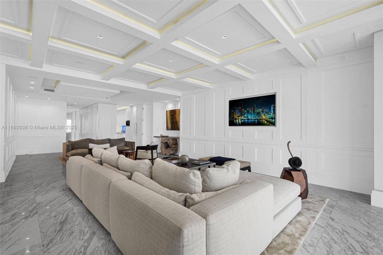 9701 Collins Ave, Unit 2104S, Bal Harbour, FL 33154 Photo