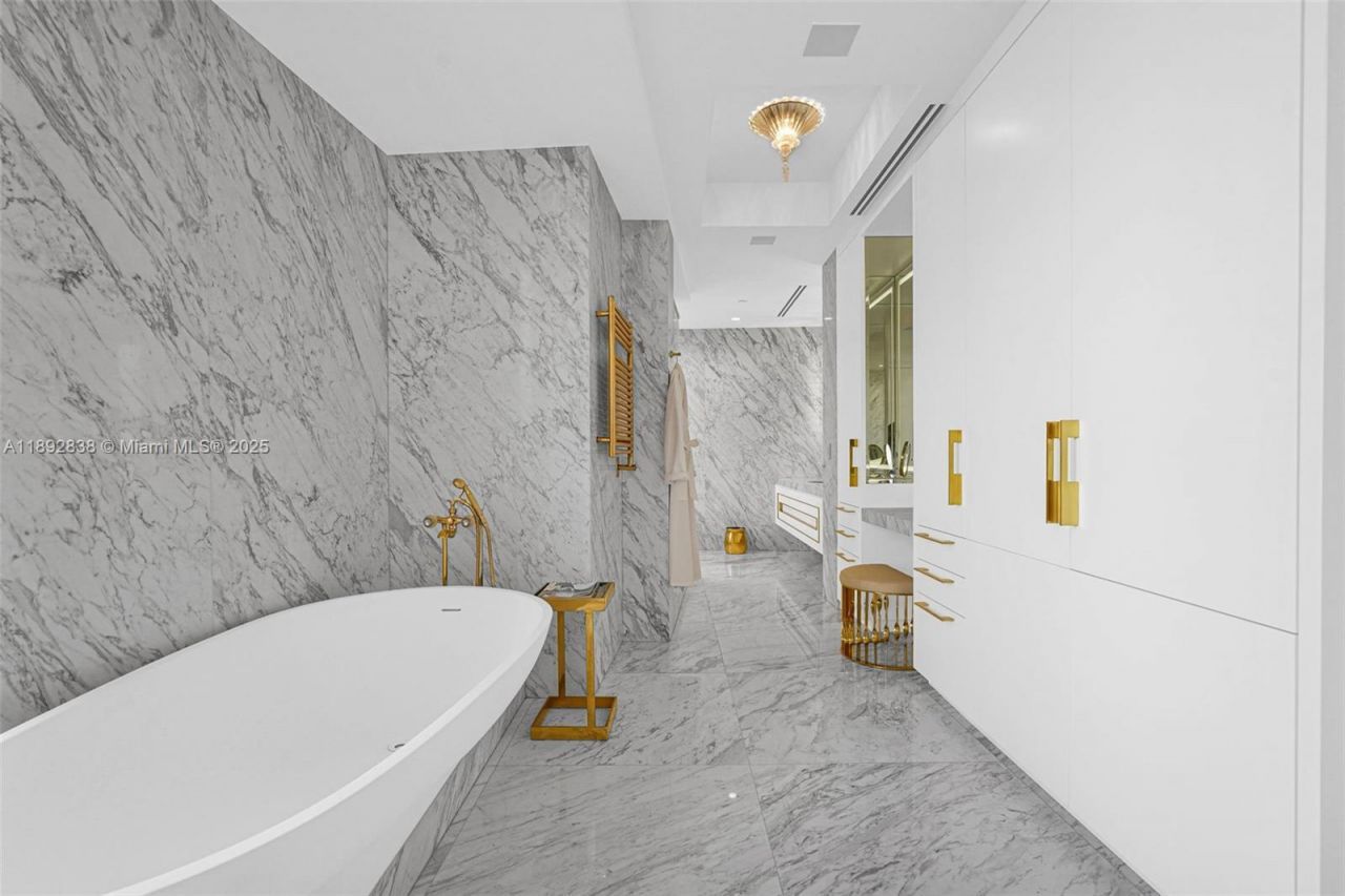 9701 Collins Ave, Unit 2104S, Bal Harbour, FL 33154 Photo