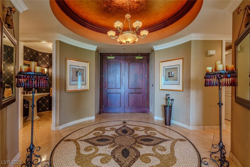 1 Hughes Center Drive, Unit 408, Las Vegas, NV 89169 Main Photo