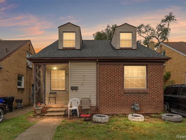 18247 Ashton Avenue, Detroit, MI 48219