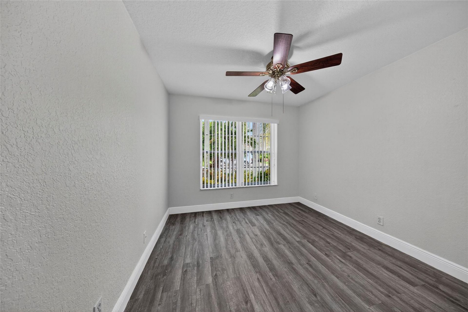 2424 SW 162nd Avenue, Miramar, FL 33027 Photo