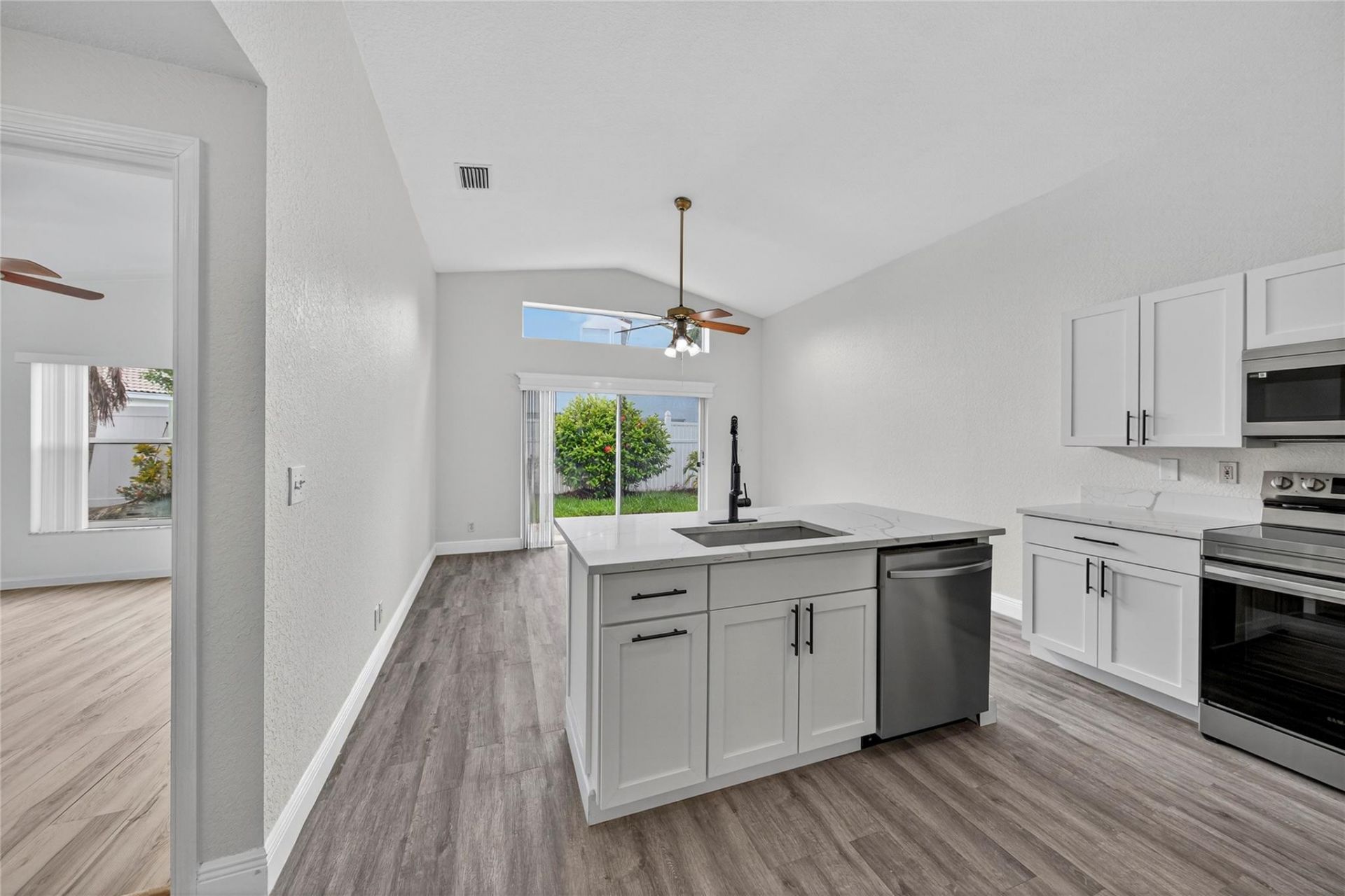 2424 SW 162nd Avenue, Miramar, FL 33027 Photo