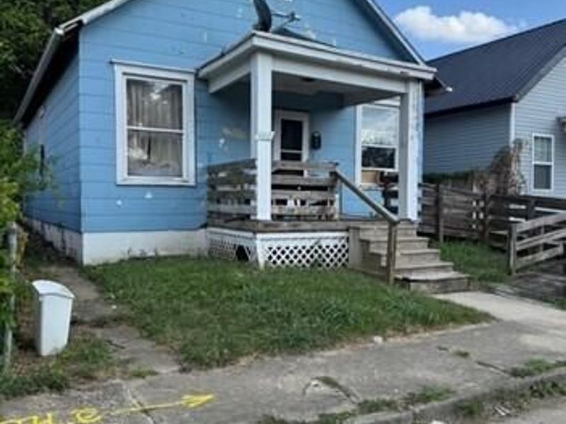 452 Gilbert Street, Columbus, OH 43205 Photo 3