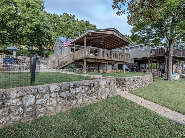 15 Knotty Pine Lane, Camdenton, MO 65020