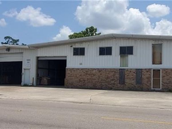 51 LOUISIANA Street, Westwego, LA 70094