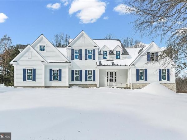 102 KNOXLYN FARM DRIVE, KENNETT SQUARE, PA 19348