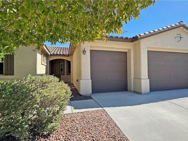 5891 E ALFANO Avenue, Pahrump, NV 89061