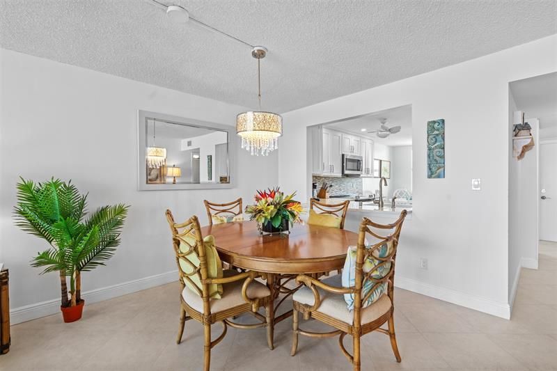 10000 S Ocean Drive, Unit 404, Jensen Beach, FL 34957 Photo