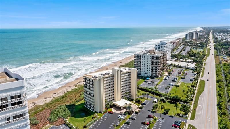 10000 S Ocean Drive, Unit 404, Jensen Beach, FL 34957 Photo