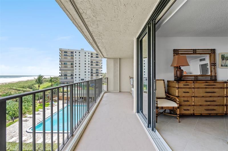 10000 S Ocean Drive, Unit 404, Jensen Beach, FL 34957 Photo