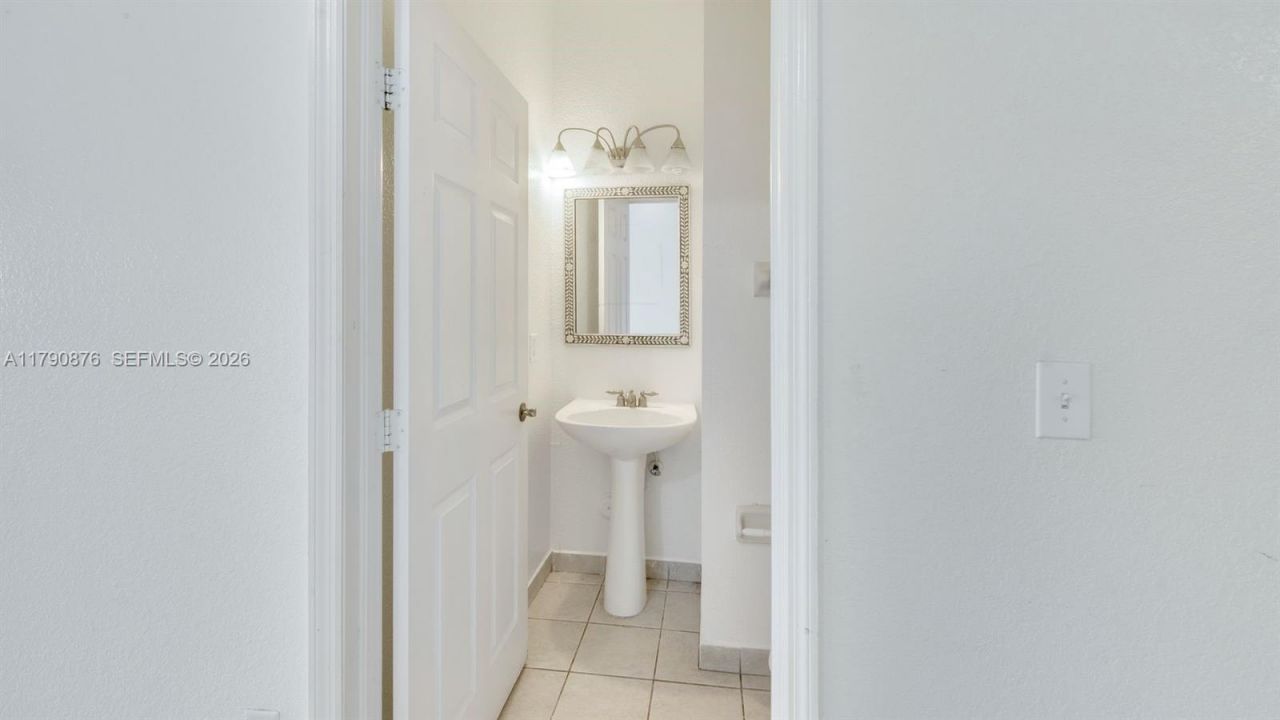 1916 SE 23rd Ave, Unit 1916, Homestead, FL 33035 Photo