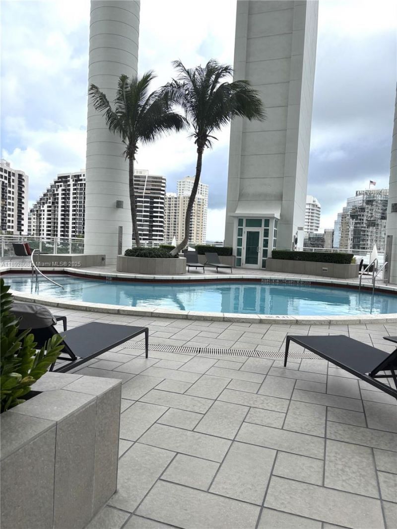 900 Brickell Key Blvd, Unit 2602, Miami, FL 33131 Photo