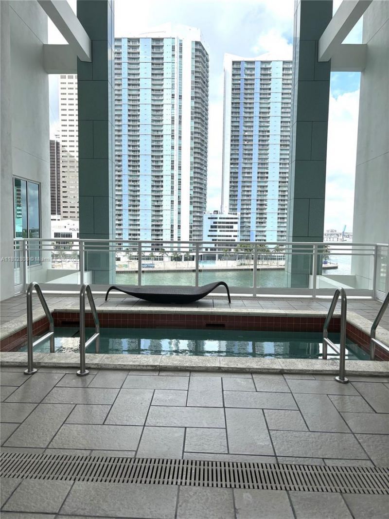 900 Brickell Key Blvd, Unit 2602, Miami, FL 33131 Photo