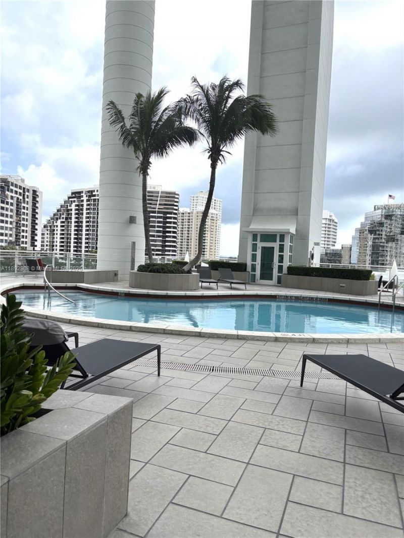 900 Brickell Key Blvd, Unit 2602, Miami, FL 33131 Photo