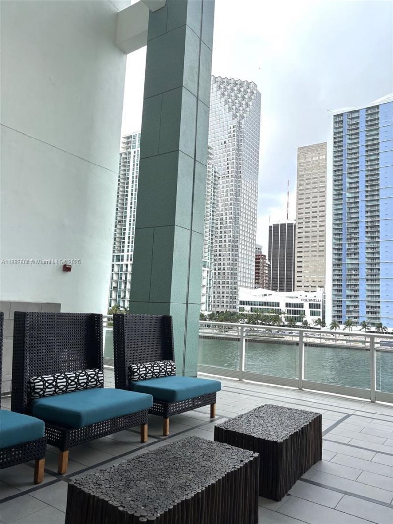 900 Brickell Key Blvd, Unit 2602, Miami, FL 33131 Photo