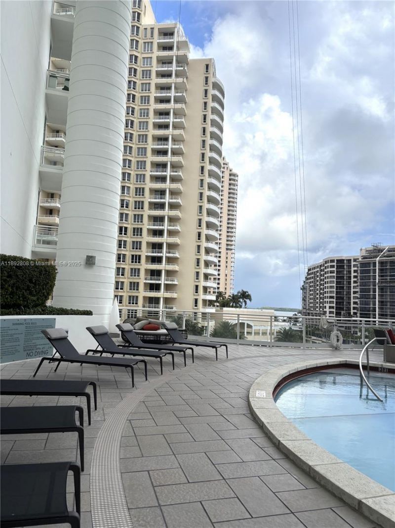 900 Brickell Key Blvd, Unit 2602, Miami, FL 33131 Photo
