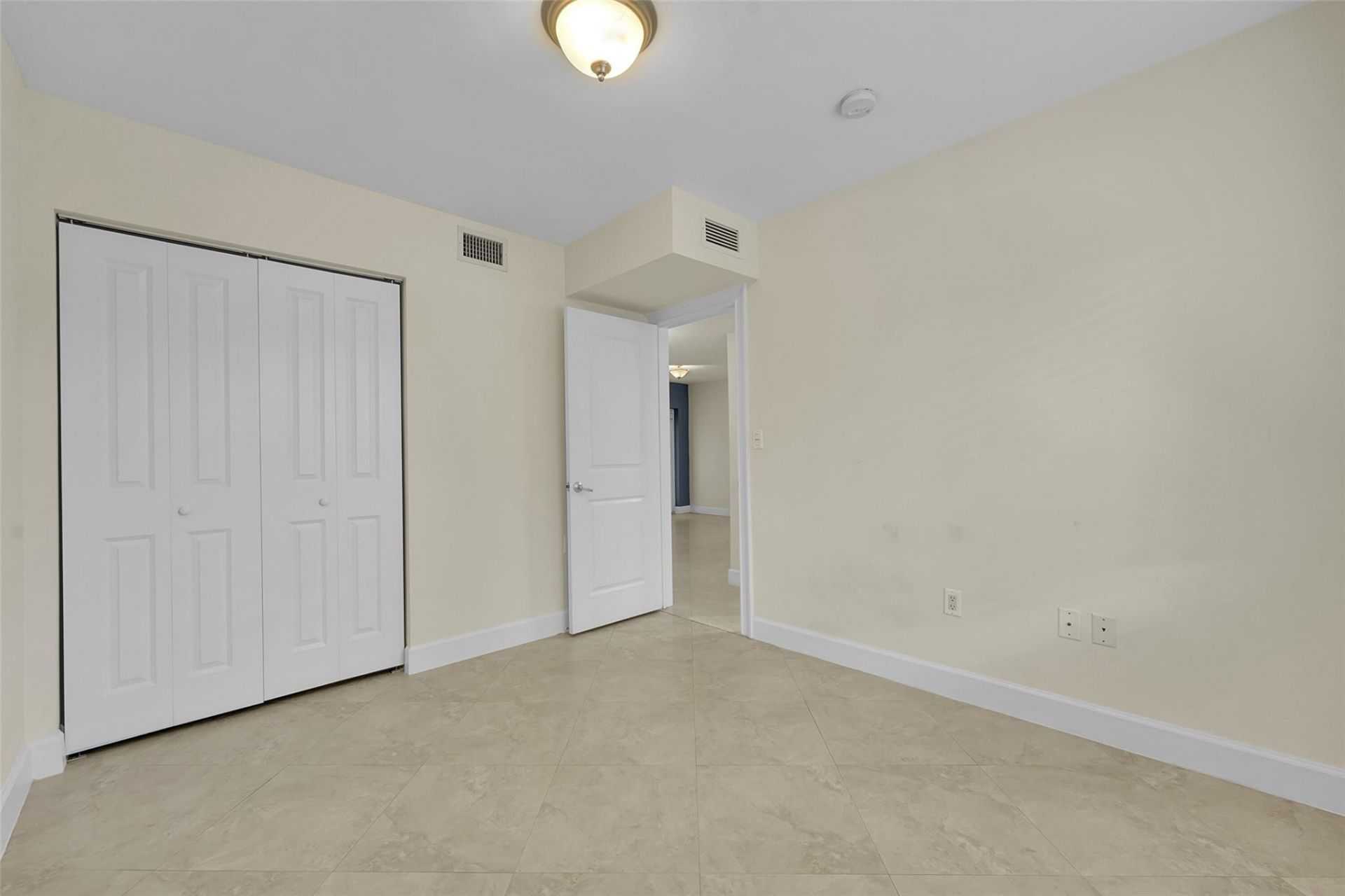 410 SW 15th Street, Unit 103, Pompano Beach, FL 33060 Photo