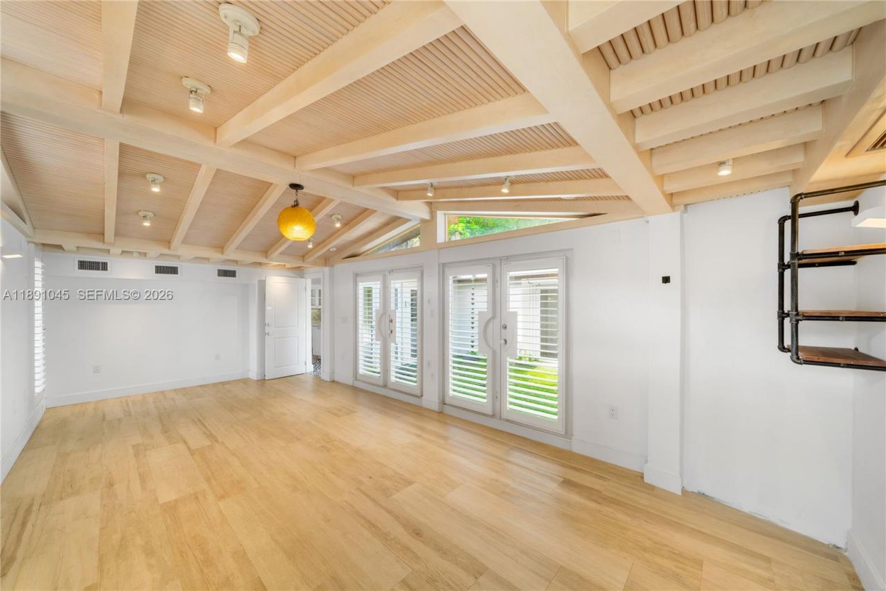 444 W Rivo Alto Dr, Miami Beach, FL 33139 Photo