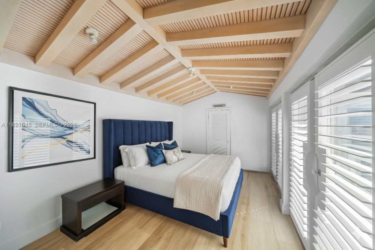 444 W Rivo Alto Dr, Miami Beach, FL 33139 Photo