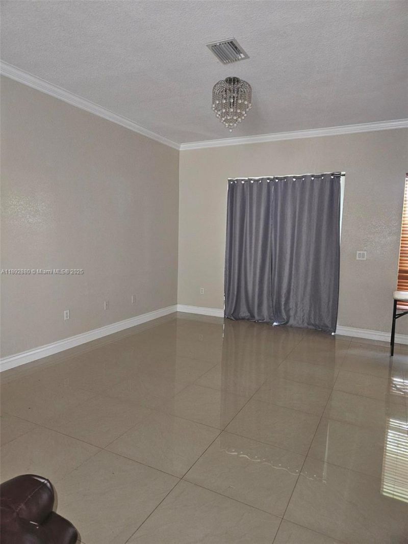 2635 SE 4th Pl, Homestead, FL 33033 Photo