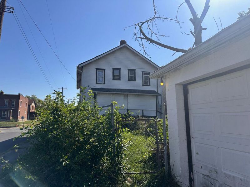 1045 Wilson Avenue, Columbus, OH 43206 Photo 5