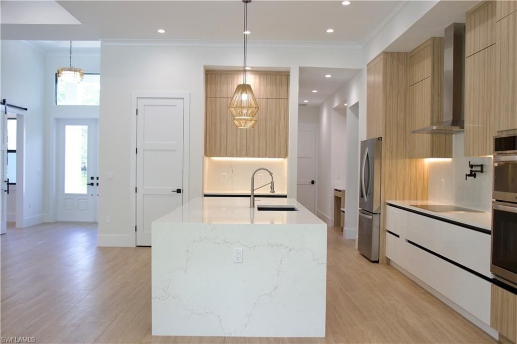 428 21st St Sw, Naples, FL 34117 Photo