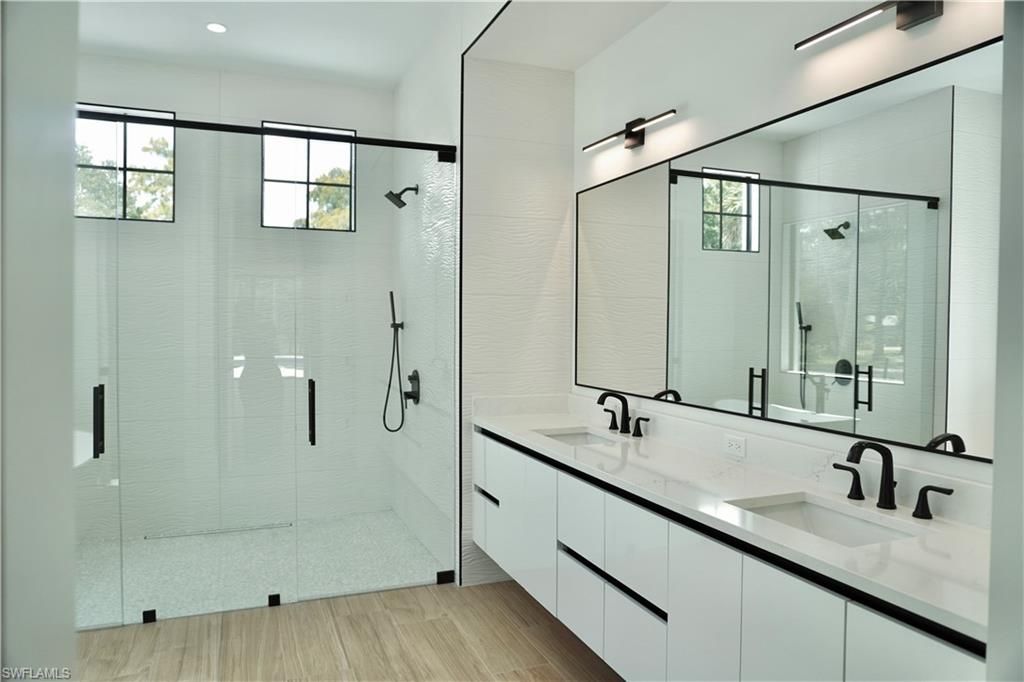 428 21st St Sw, Naples, FL 34117 Photo