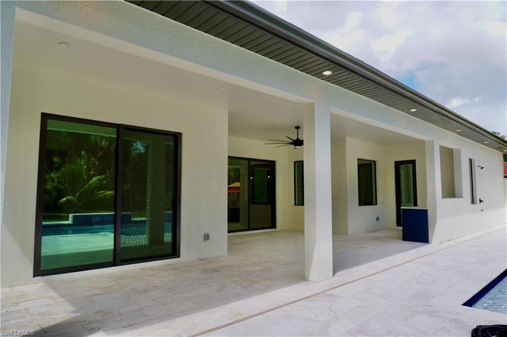 428 21st St Sw, Naples, FL 34117 Photo