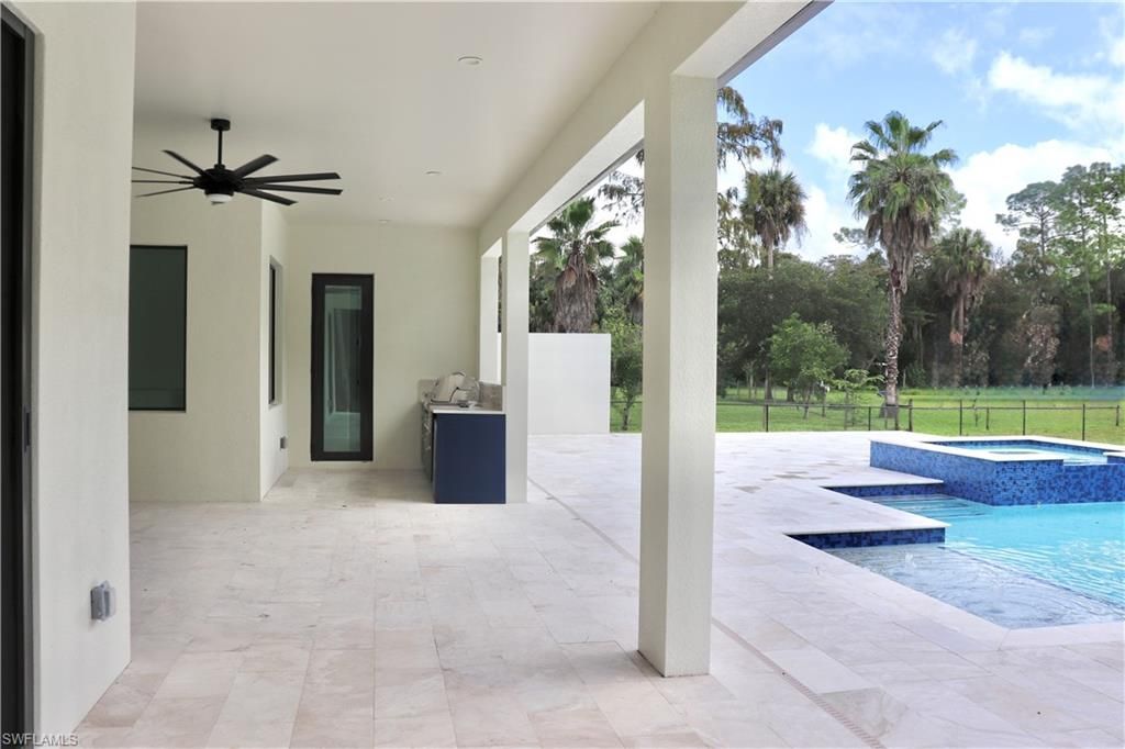 428 21st St Sw, Naples, FL 34117 Photo