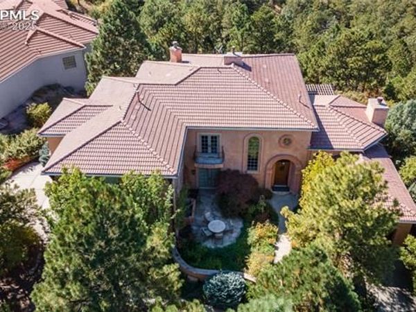 4896 Stonehill Road, Colorado Springs, CO 80918