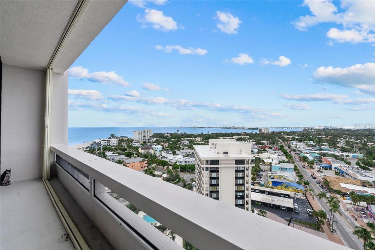 5400 Ocean Boulevard, Unit 17-04, Sarasota, FL 34242 Photo