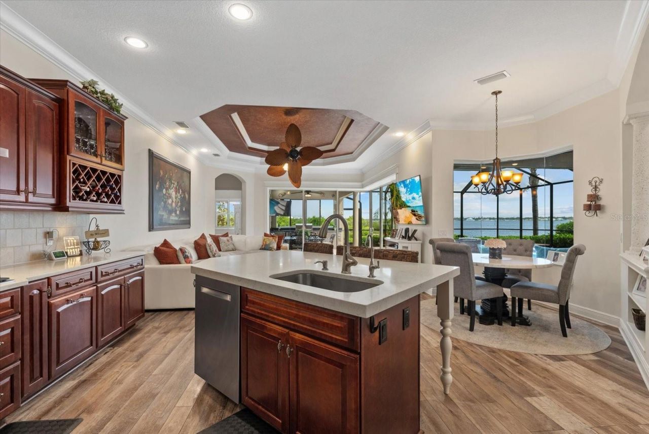 118 12th Avenue E, Palmetto, FL 34221 Photo