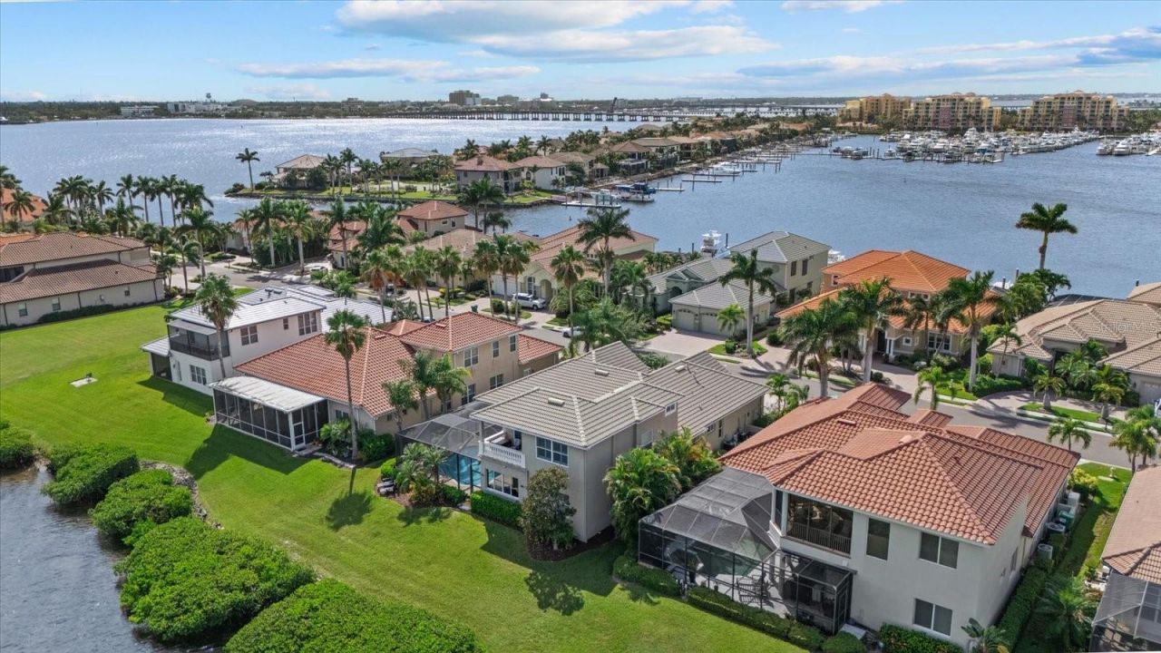 118 12th Avenue E, Palmetto, FL 34221 Photo