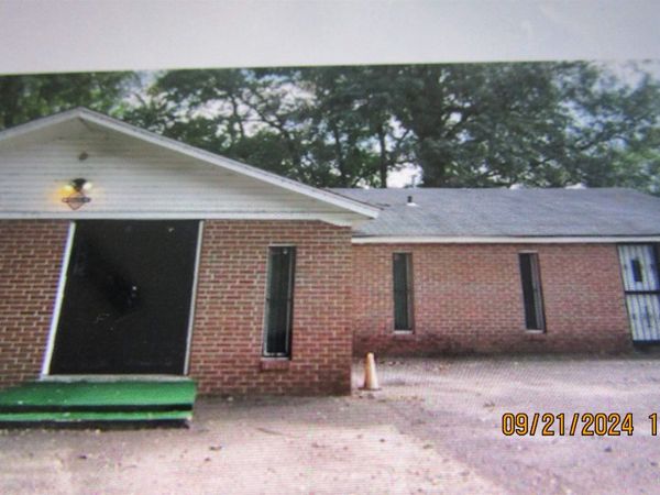 1093 ALICE AVE, Memphis, TN 38106
