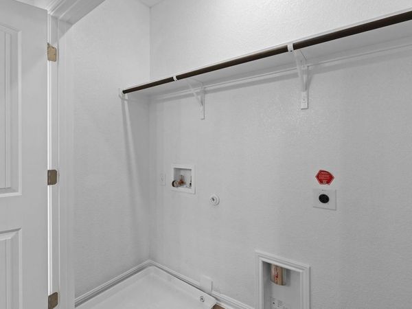 2208A Cornfield DR, Pflugerville, TX 78660