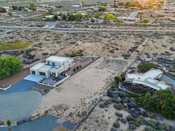 100 Camino De Claudio, Corrales, NM 87048