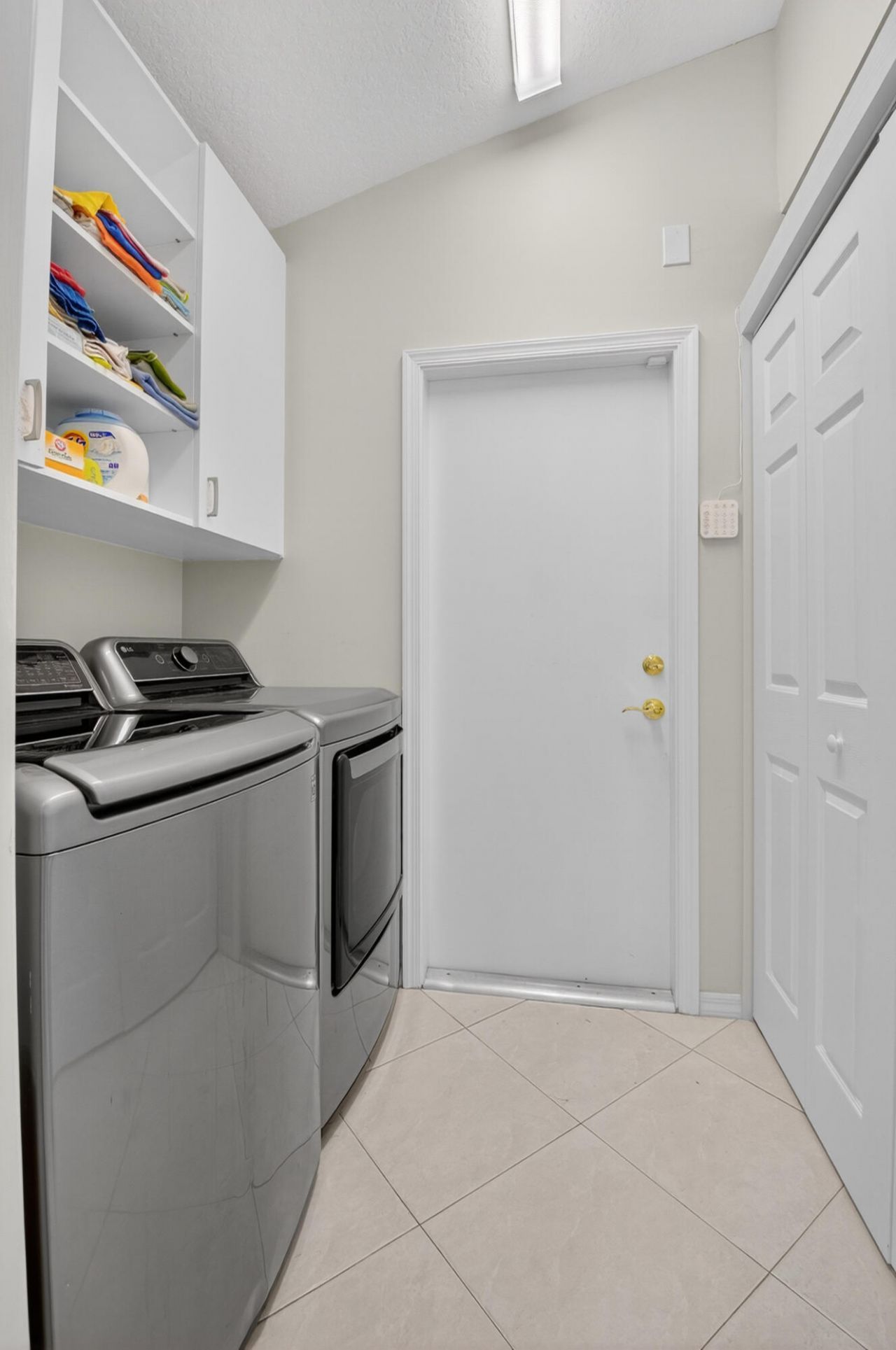 7317 Amber Falls Lane, Boynton Beach, FL 33437 Photo